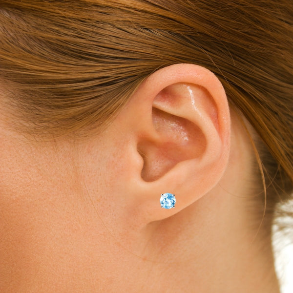 Facetted Natural Blue Topaz & Sterling Silver Stud Earrings. Grade AA. Size: 6mm