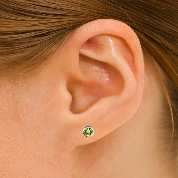 Small & Dainty Natural Peridot Gemstone Stud Earrings set in 925 Sterling Silver. Gem Size: 4mm